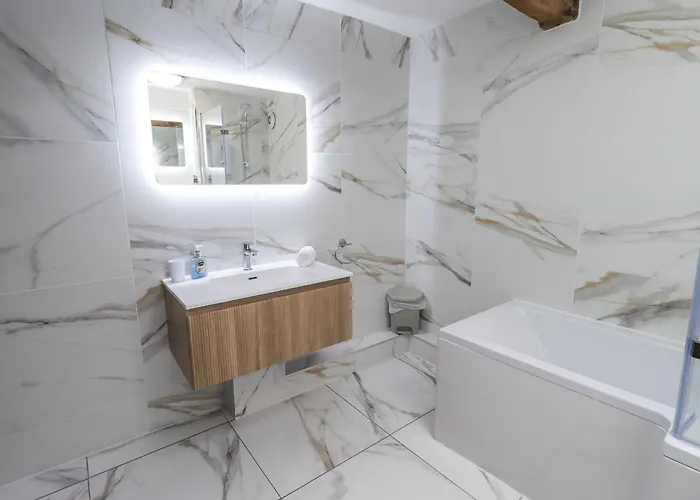 Horse And Farrier Barn