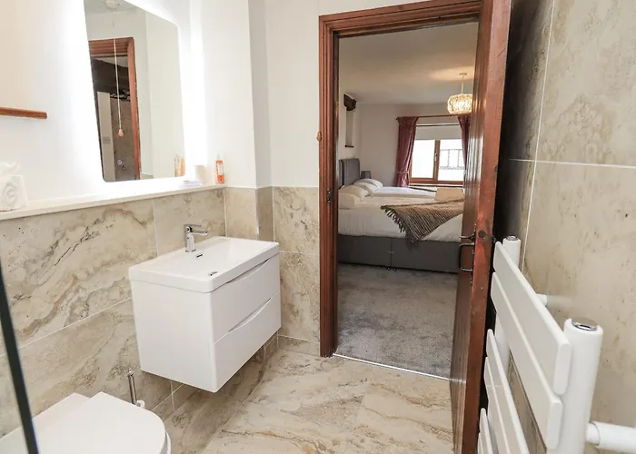 Horse And Farrier Barn *